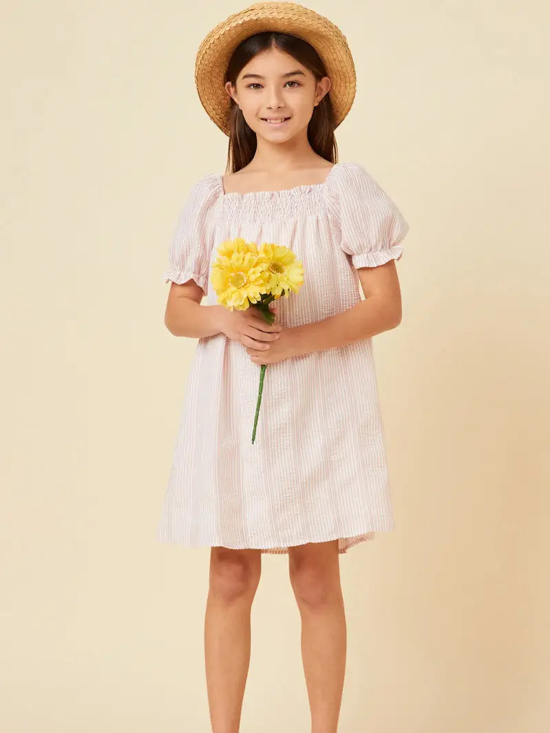 GIRLS SEERSUCKER SMOCKED DRESS