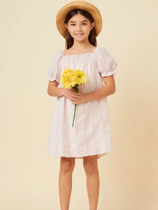 GIRLS SEERSUCKER SMOCKED DRESS