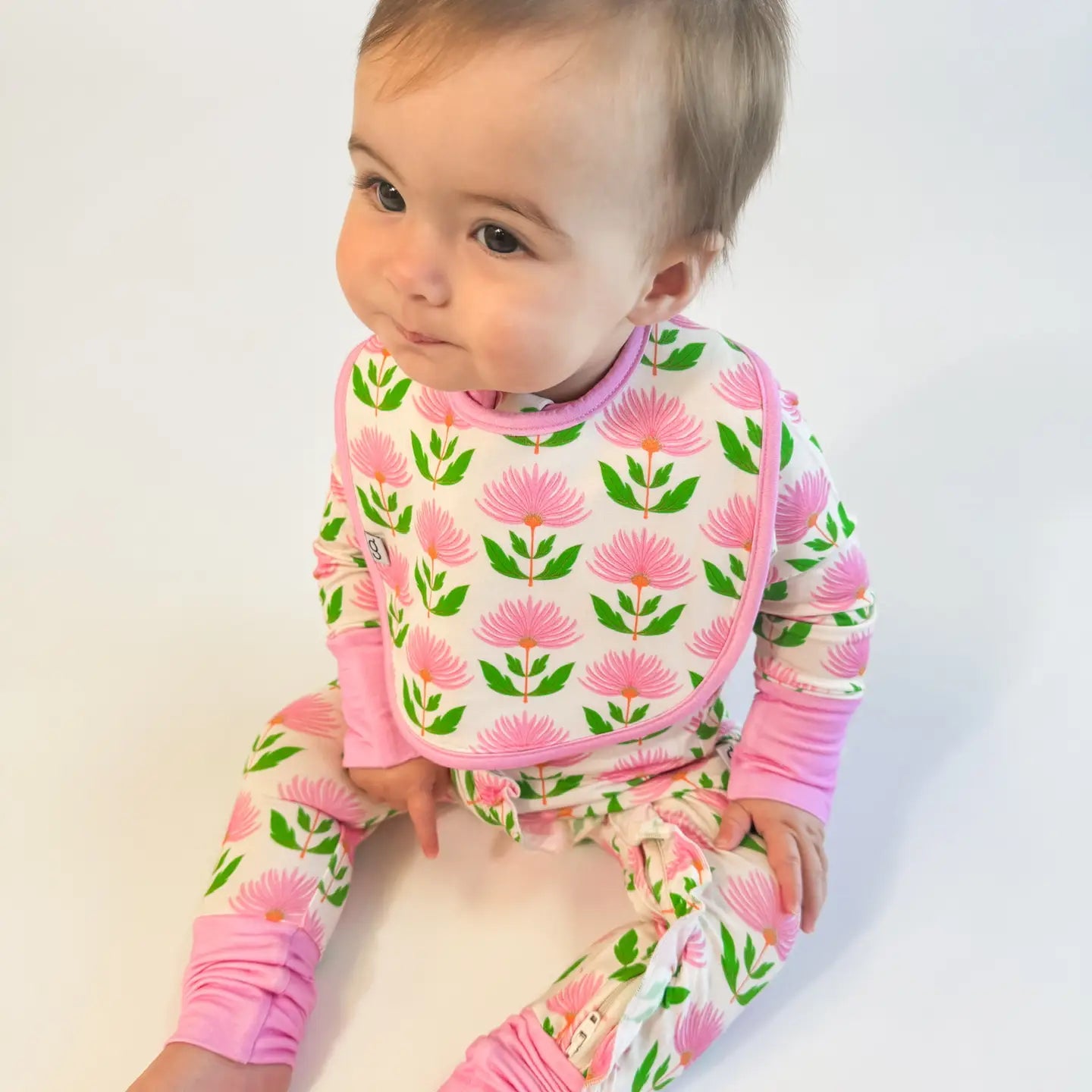 PINK BLOCK PRINT FLOWERS- BIB SET
